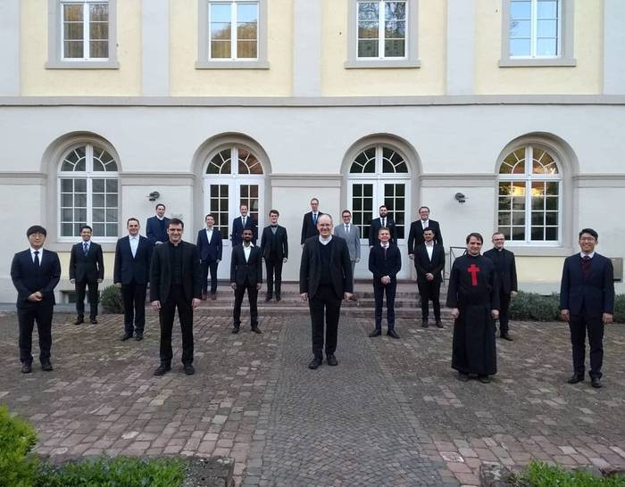 Quelle: Erzb. Priesterseminar Collegium Borromaeum